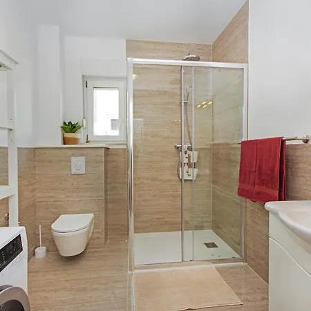 Apartment Iva *
